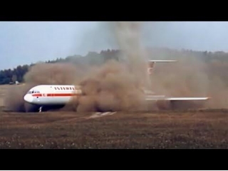 In 1989, A Pilot Landing An Interflug IL-62 On A Field So It Can Be Placed At The Museum Nearby