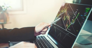 8 Trading Strategies Every Beginner Should Know